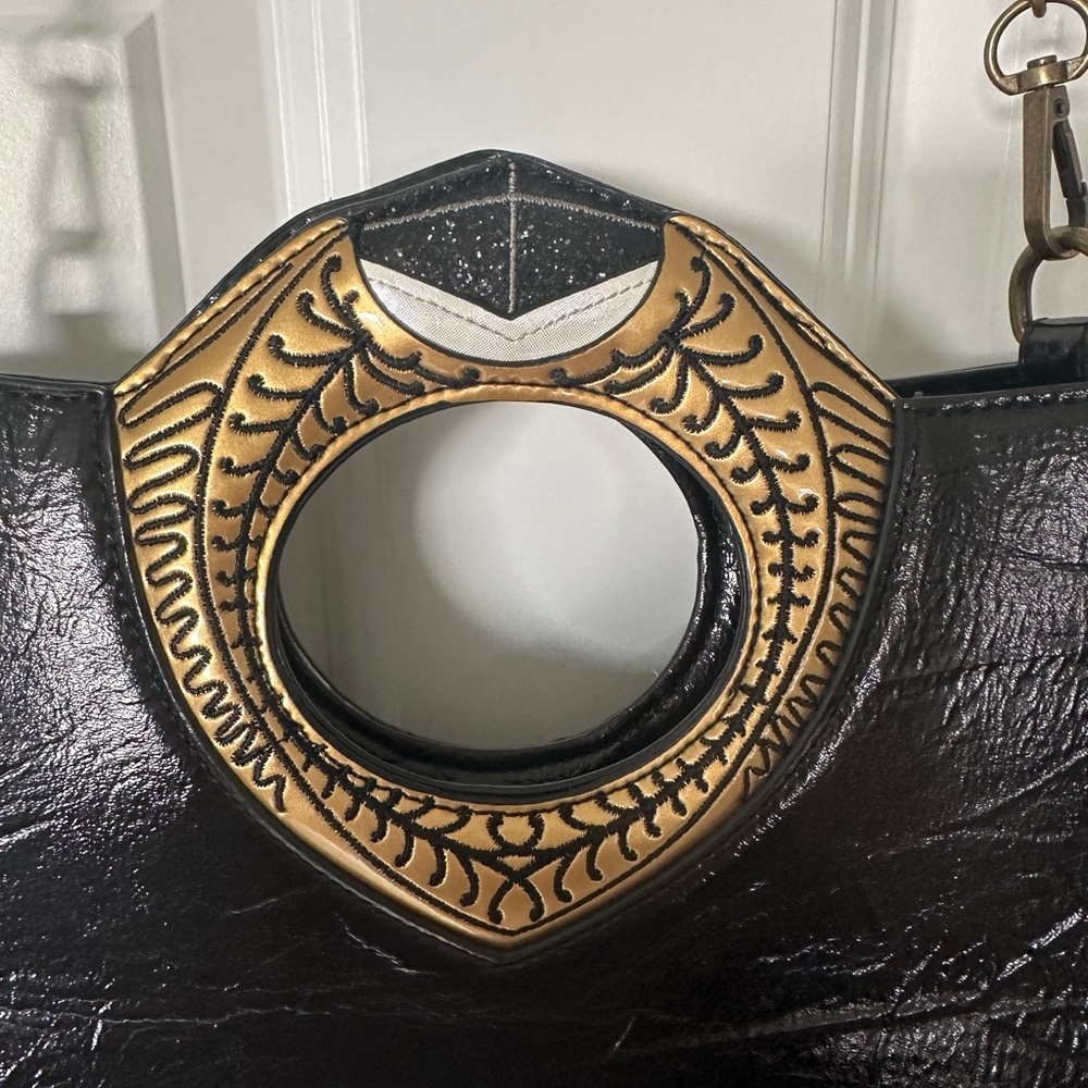 Harry Potter Horcrux Purse - Picture 4 of 5